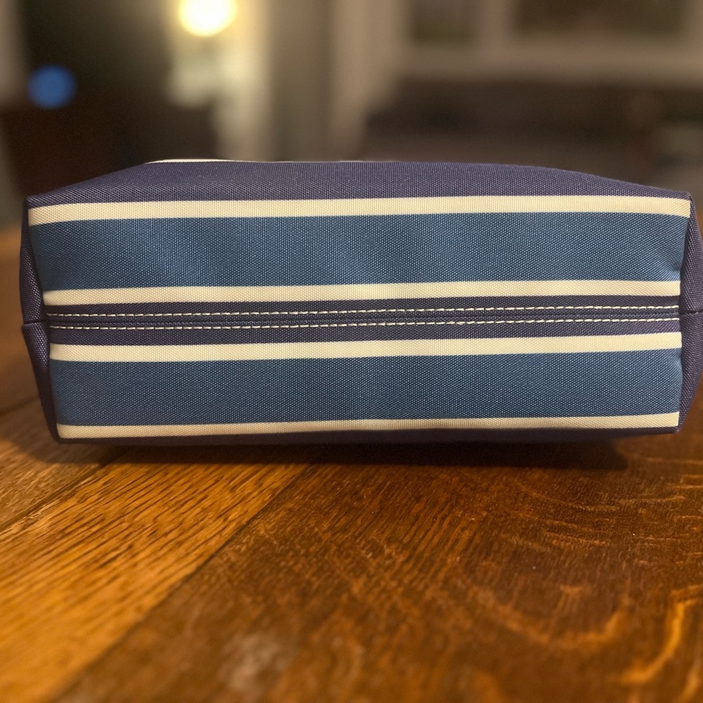 Dooney & Bourke Nautical Blue White Crossbody Bag - Picture 4 of 12